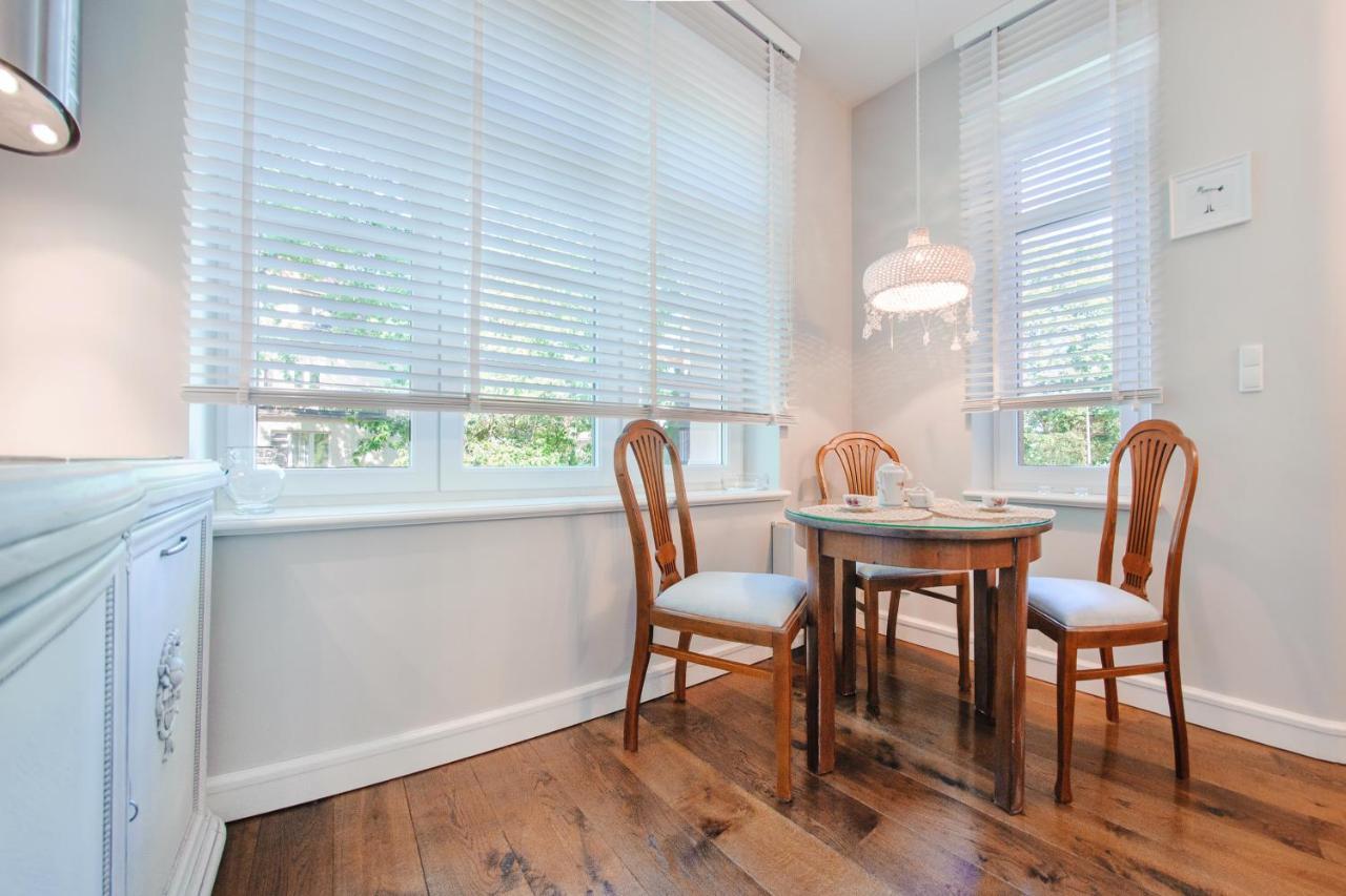 Apartamenty Sun & Snow Debowa 소포트 외부 사진